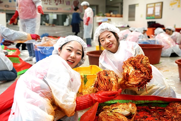 ABL생명, ‘맛있는 김치, 행복한 나눔’ 실시 